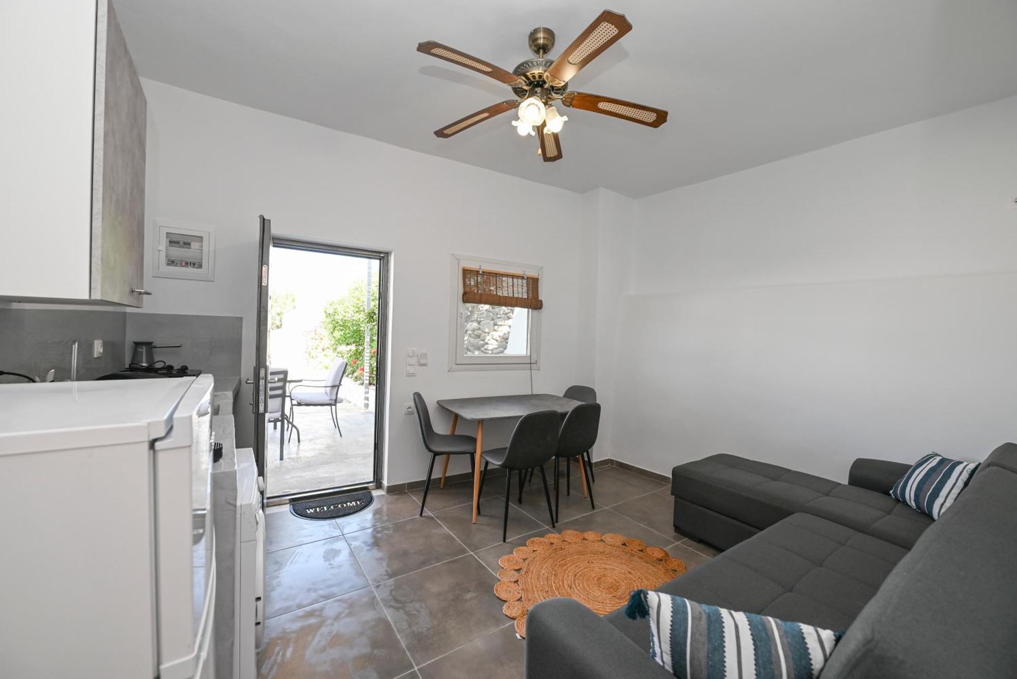 Kleris 11 Tinos